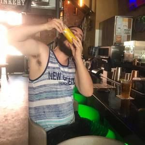 Meet your Posher, Lester